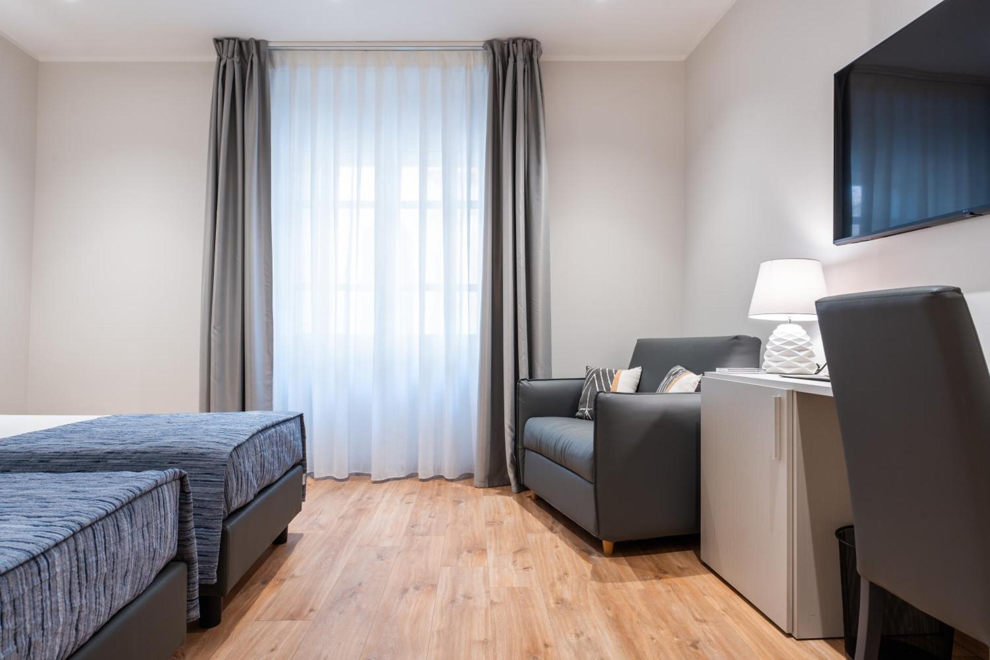 The Inga Rooms Marina Cagliari Exterior photo